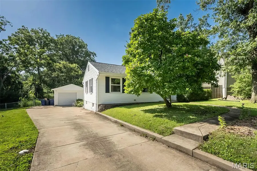 8 Banbury Court, Saint Louis, MO 63126 - #2