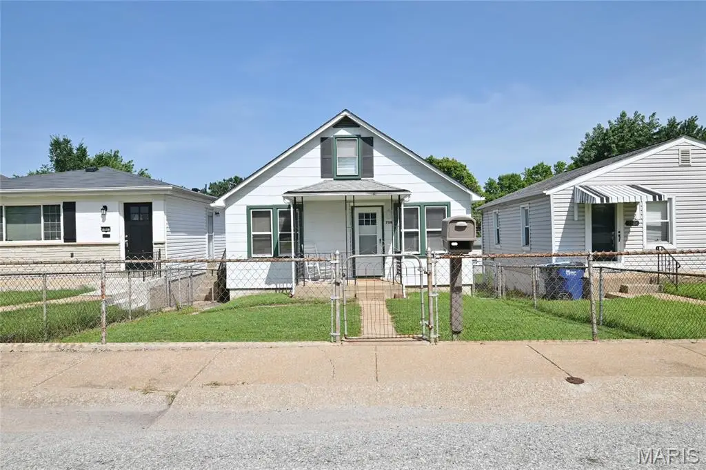759 Ruprecht Avenue, Saint Louis, MO 63125 - #1