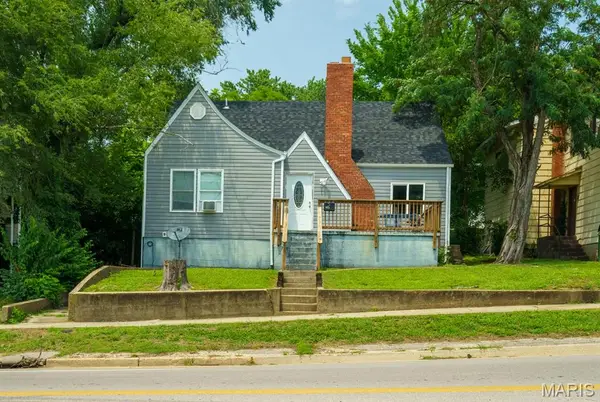 709 E 10th Street, Rolla, MO 65401