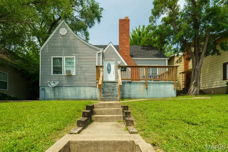 709 E 10th Street, Rolla, MO 65401 - #2
