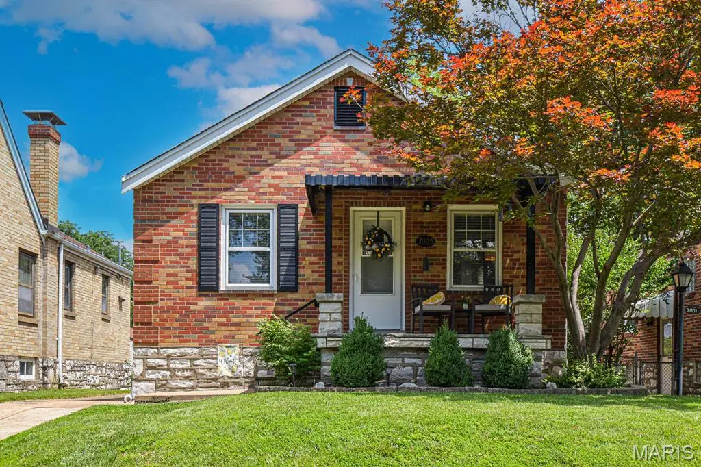 7005 Plainview Avenue, Saint Louis, MO 63109 - #1