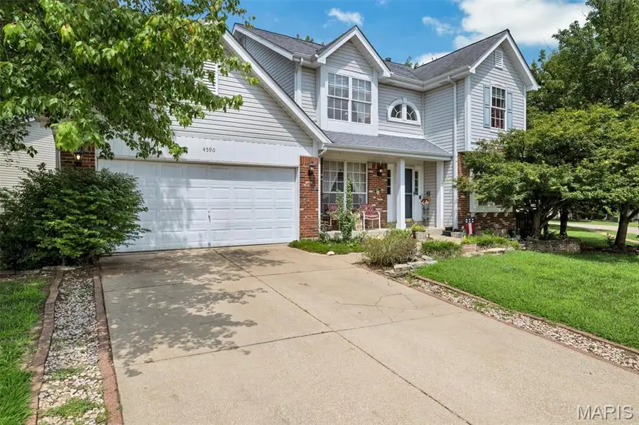4590 Southridge Meadows Drive, Saint Louis, MO 63128 - #3