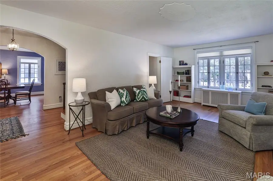 418 Mission Court, University City, MO 63130 - #3