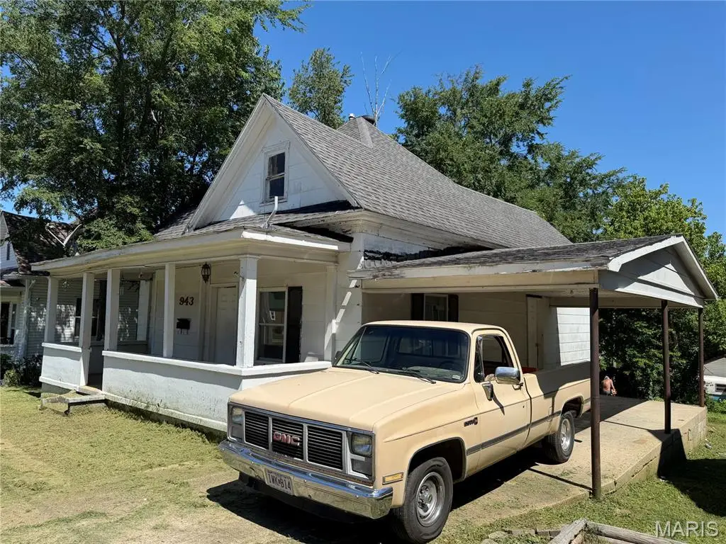 943 W Maud Street, Poplar Bluff, MO 63901 - #1