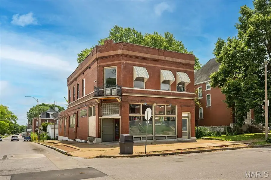 2600 Virginia Avenue, Saint Louis, MO 63118 - #2