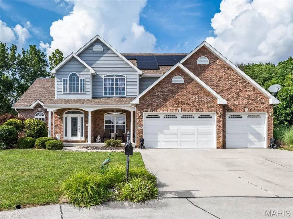 2932 Cambridge Point, Maryville, IL 62062 - #1
