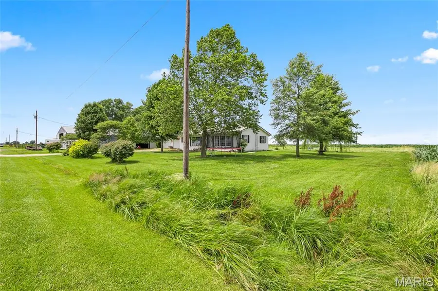 38753 Audrain Road 564, Vandalia, MO 63382 - #3