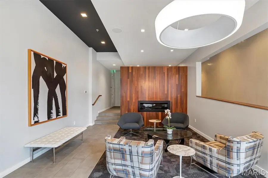 4101 Laclede Avenue #202, Saint Louis, MO 63108 - #2