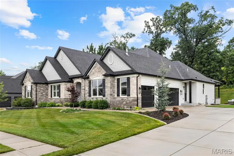 153 Westleigh Manor Drive, Ofallon, MO 63385 - #2