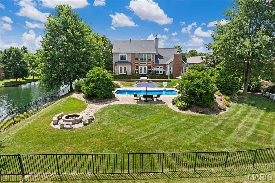3534 S Arbor Lake Drive, Edwardsville, IL 62025 - #2