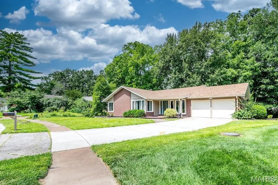 471 Maymont Drive, Ballwin, MO 63011 - #2