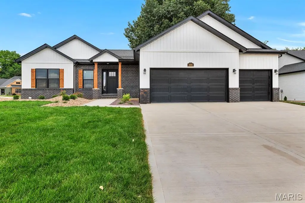 1501 Guilford Place, Troy, IL 62294 - #1