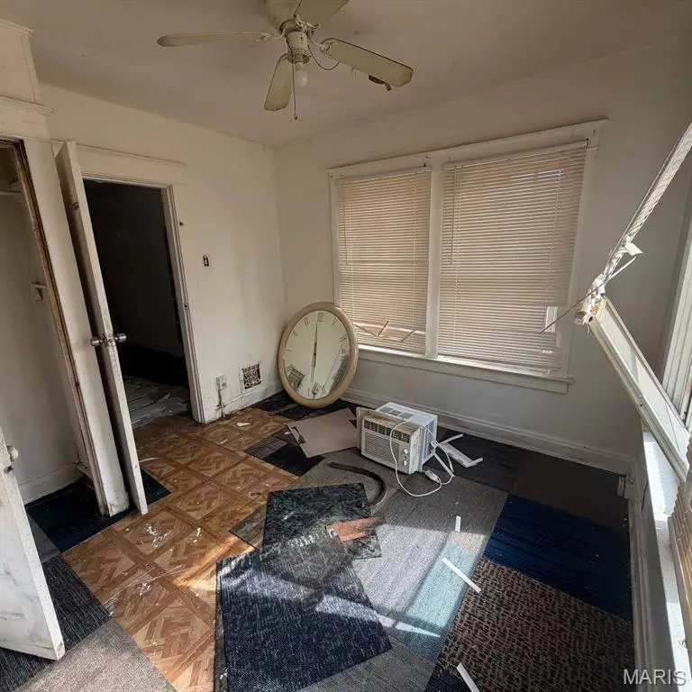 3416 Lucas And Hunt Road, Saint Louis, MO 63121 - #3