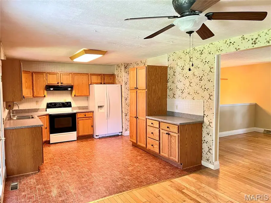 1310 Hillview Drive, Rolla, MO 65401 - #3