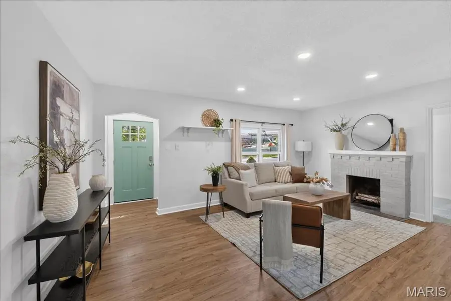 429 N Rock Hill Road, Saint Louis, MO 63119 - #2