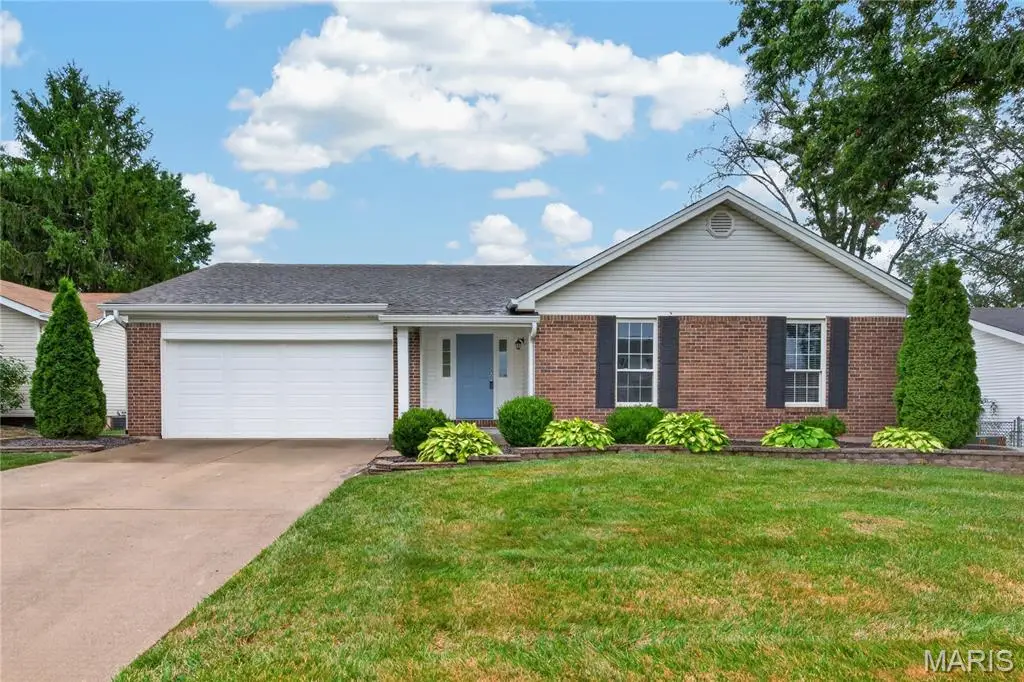 3036 Country Knoll Drive, Saint Charles, MO 63303 - #1