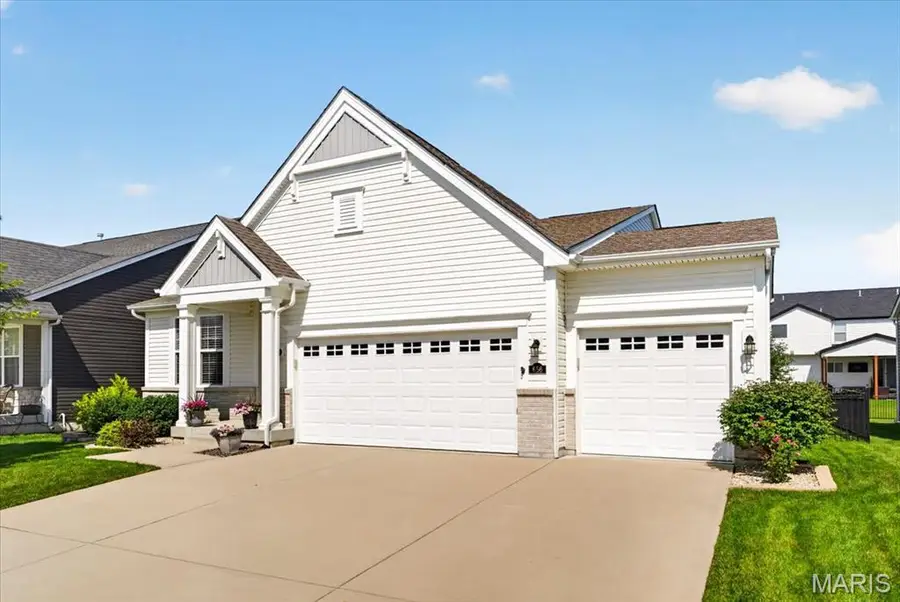 656 Moffett Laurel Drive, Lake Saint Louis, MO 63367 - #3