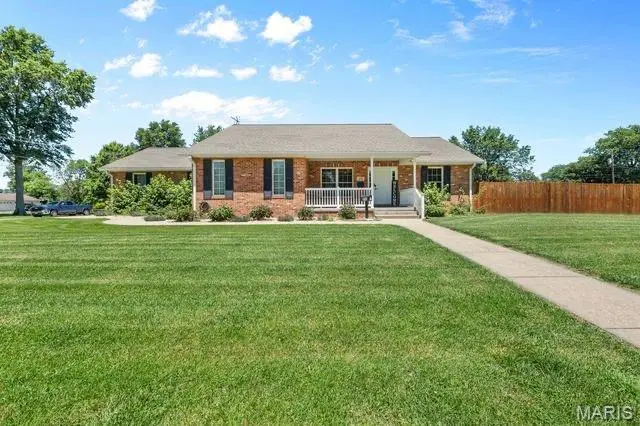 211 W Old Route 66, Mount Olive, IL 62069 - #2
