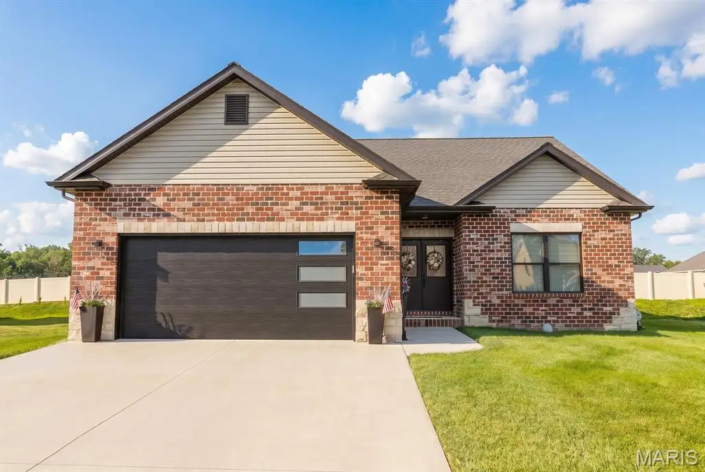 428 Firestone Street, Freeburg, IL 62243 - #1