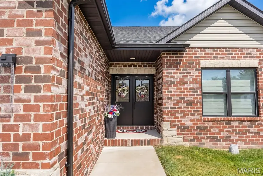 428 Firestone Street, Freeburg, IL 62243 - #3