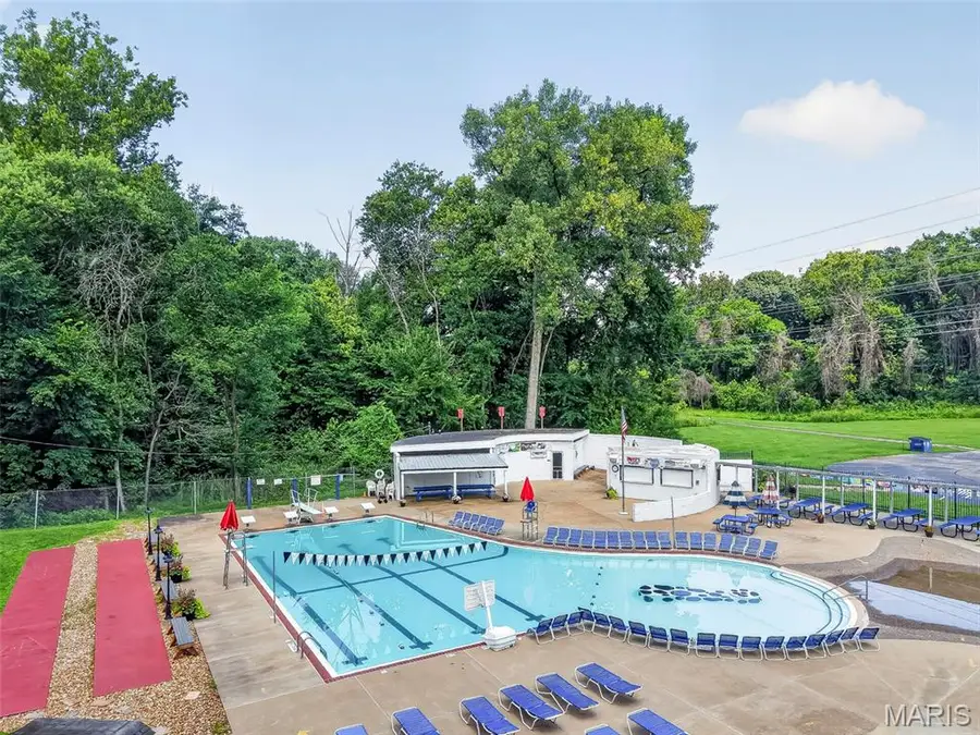 13247 Delft Drive, Saint Louis, MO 63146 - #3