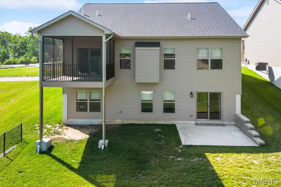 8085 Villa Valley Lane, Caseyville, IL 62232 - #2