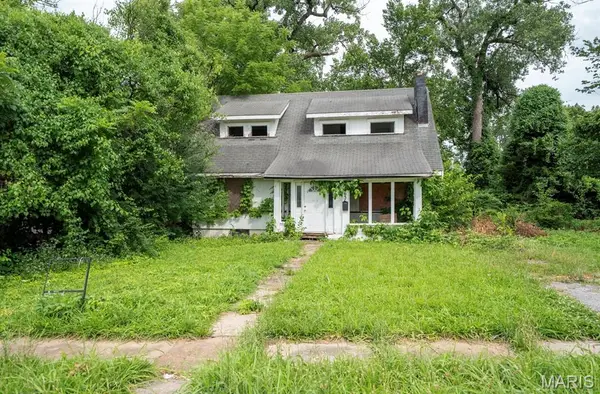 3636 Pine Grove Avenue, St Louis, MO 63121