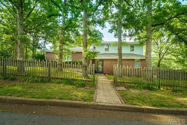 1310 California Drive, Rolla, MO 65401