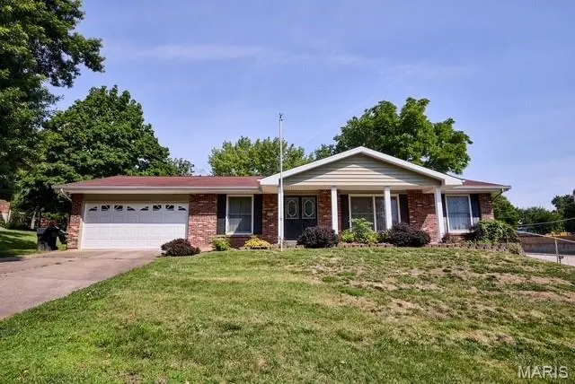 3001 Arrow Rock Drive, Saint Charles, MO 63303 - #1