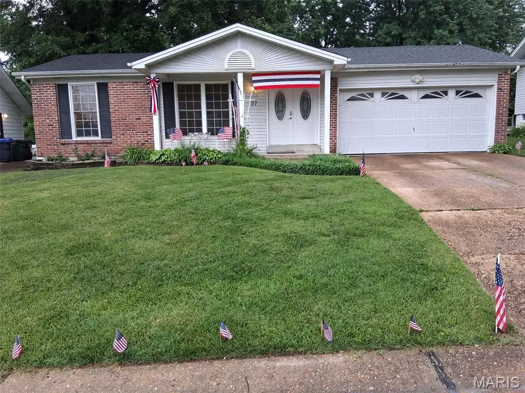 27 Michelle Lane, Saint Peters, MO 63376 - #1