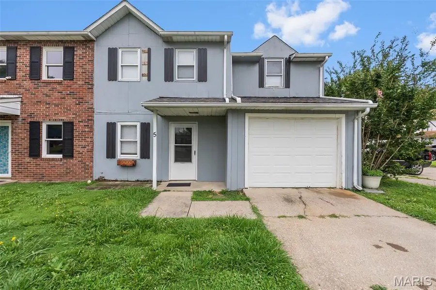 1602 Amblewood Drive #5, Cape Girardeau, MO 63701 - #2
