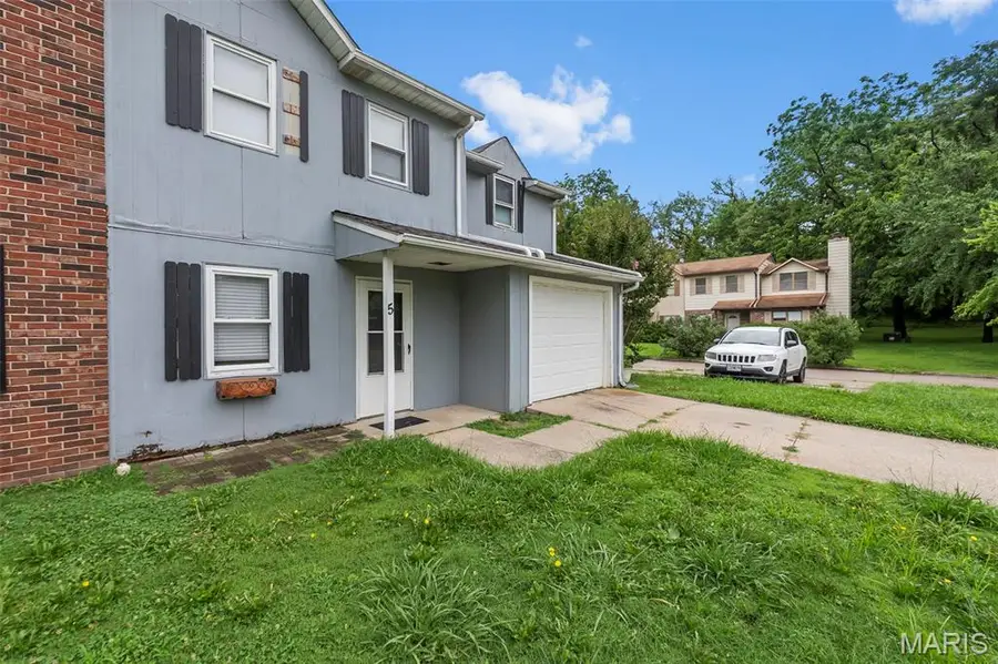 1602 Amblewood Drive #5, Cape Girardeau, MO 63701 - #3