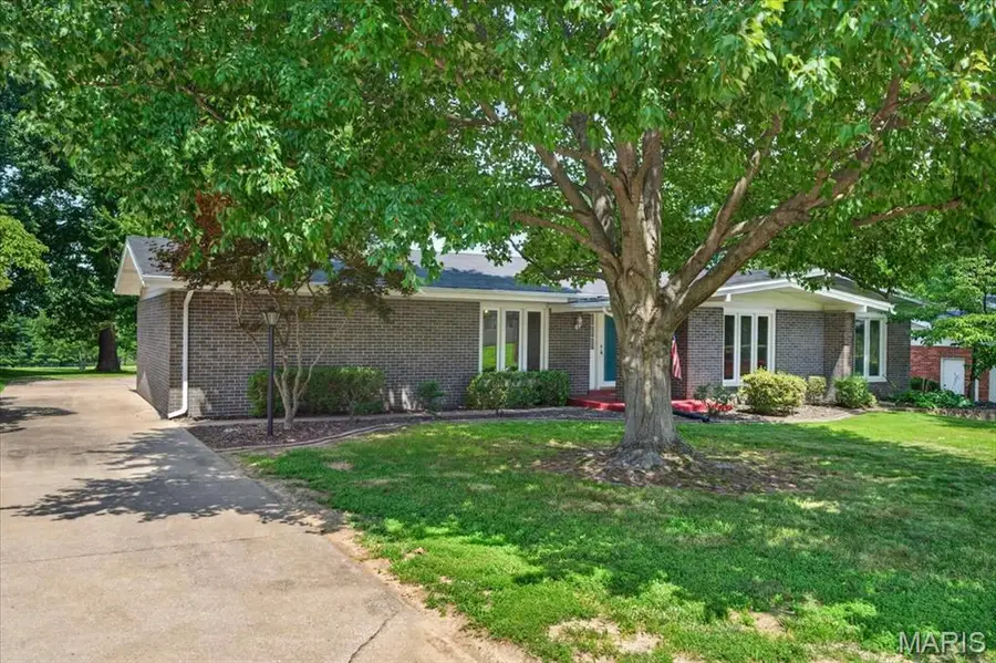 41 Club Grounds North Drive, Florissant, MO 63033 - #2
