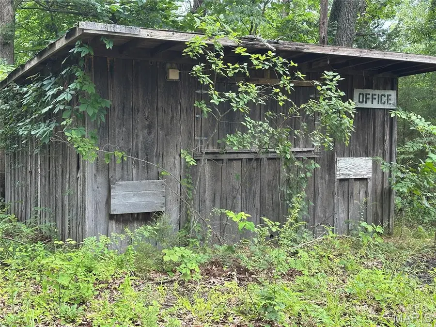 000 Hwy E, Steelville, MO 65565 - #2