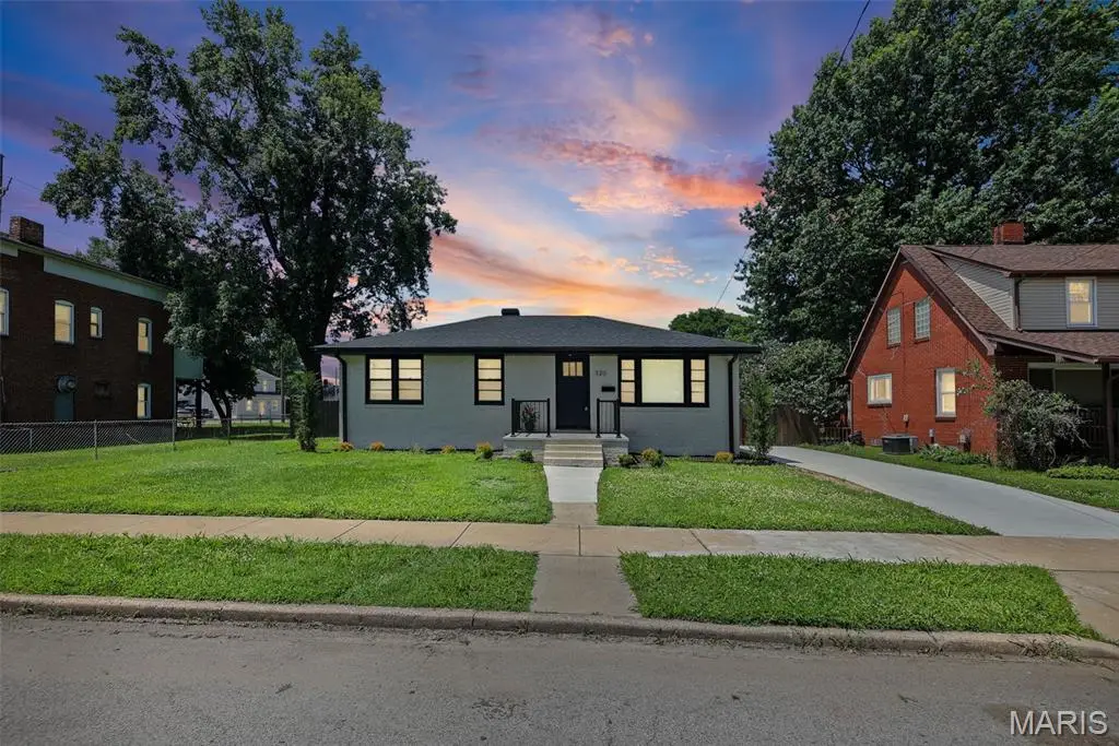 320 S Main Street, Wood River, IL 62095 - #1