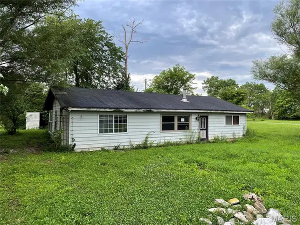638 Apache Drive, Portage Des Sioux, MO 63373