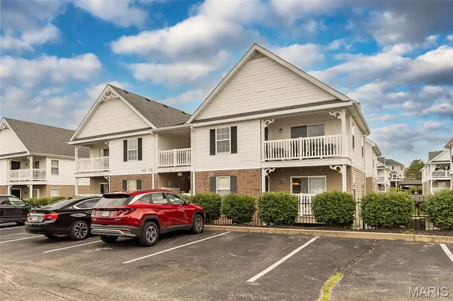 534 Saravalle Drive, Saint Peters, MO 63376 - #2