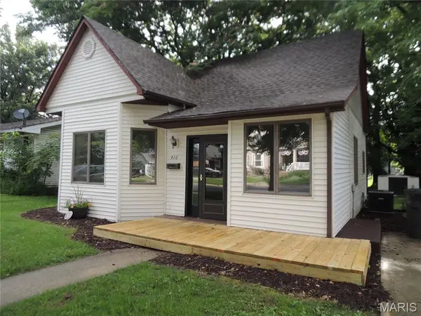 416 S Elm Street, Greenville, IL 62246