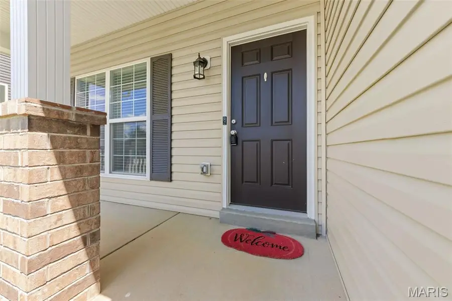 219 Burrograss Drive, Wentzville, MO 63385 - #2