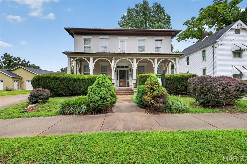 410 S Saint Louis Street, Sparta, IL 62286 - #1