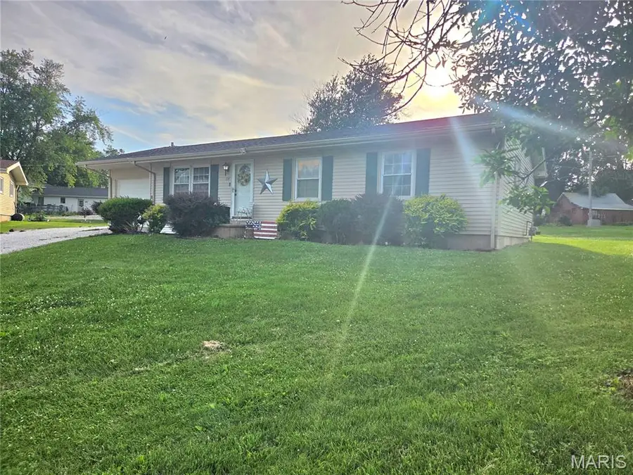 514 W Lafayette Street, Palmyra, MO 63461 - #2