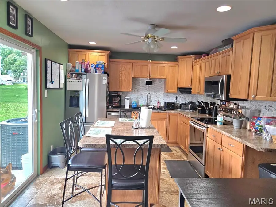 514 W Lafayette Street, Palmyra, MO 63461 - #3