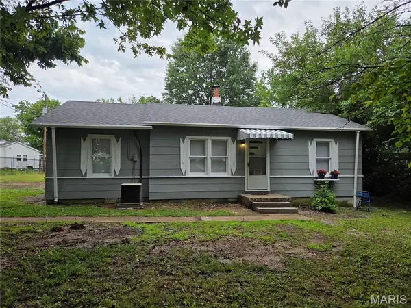 245 Old Springfield Road, Bourbon, MO 65441