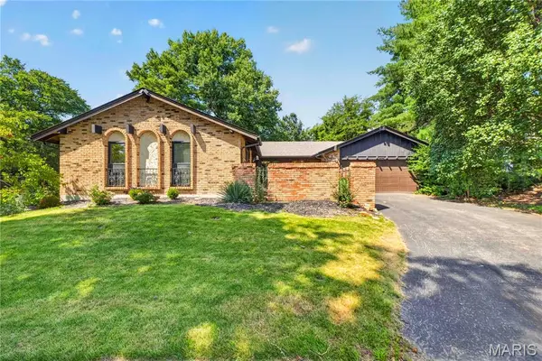 4795 Kingbird Lane, Unincorporated, MO 63128