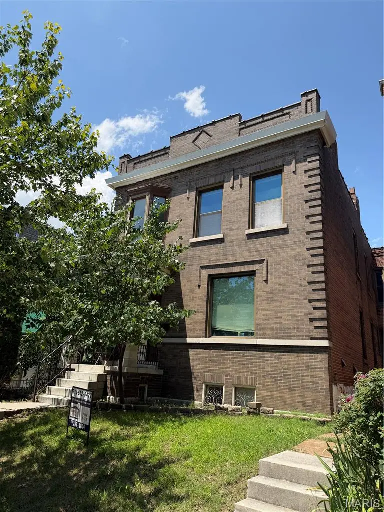 3543 Humphrey Street, Saint Louis, MO 63118 - #1