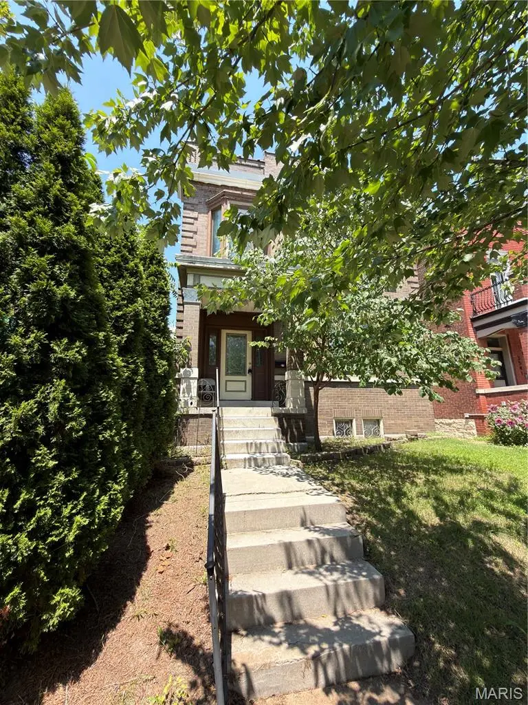 3543 Humphrey Street, Saint Louis, MO 63118 - #2