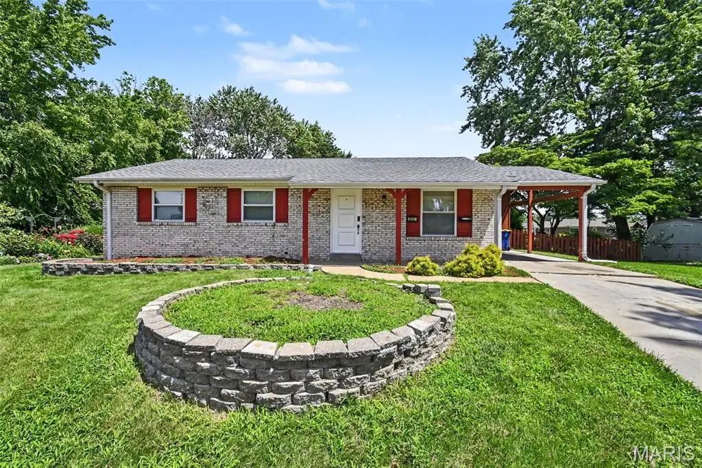 2535 Black Pine Court, Florissant, MO 63031 - #1