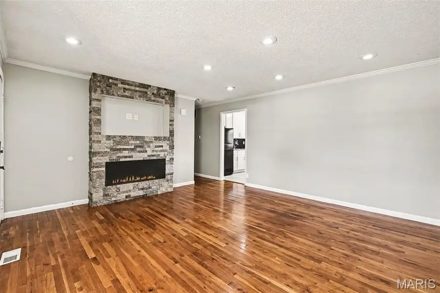 2535 Black Pine Court, Florissant, MO 63031 - #2