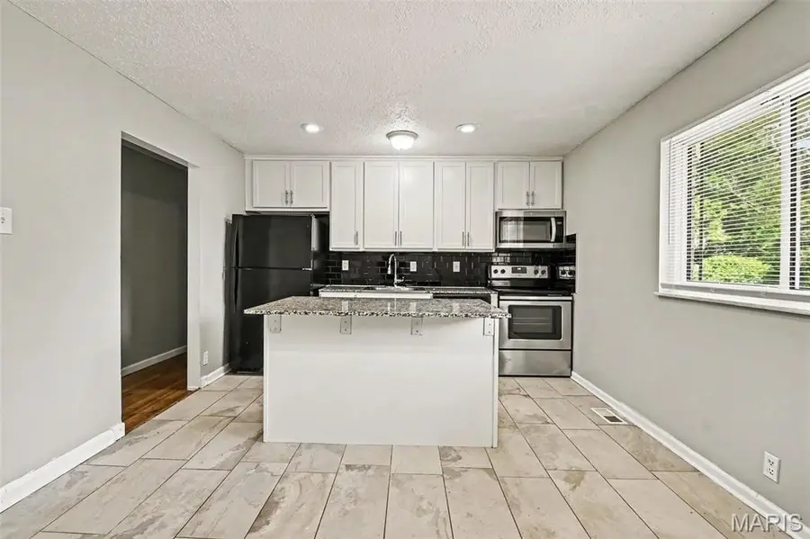 2535 Black Pine Court, Florissant, MO 63031 - #3