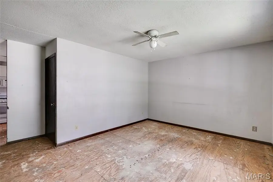 4028 San Fernando Lane, Saint Charles, MO 63304 - #2